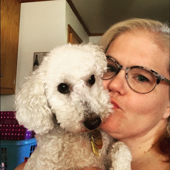 Meet your Posher, Judi - Picture 2 of 2